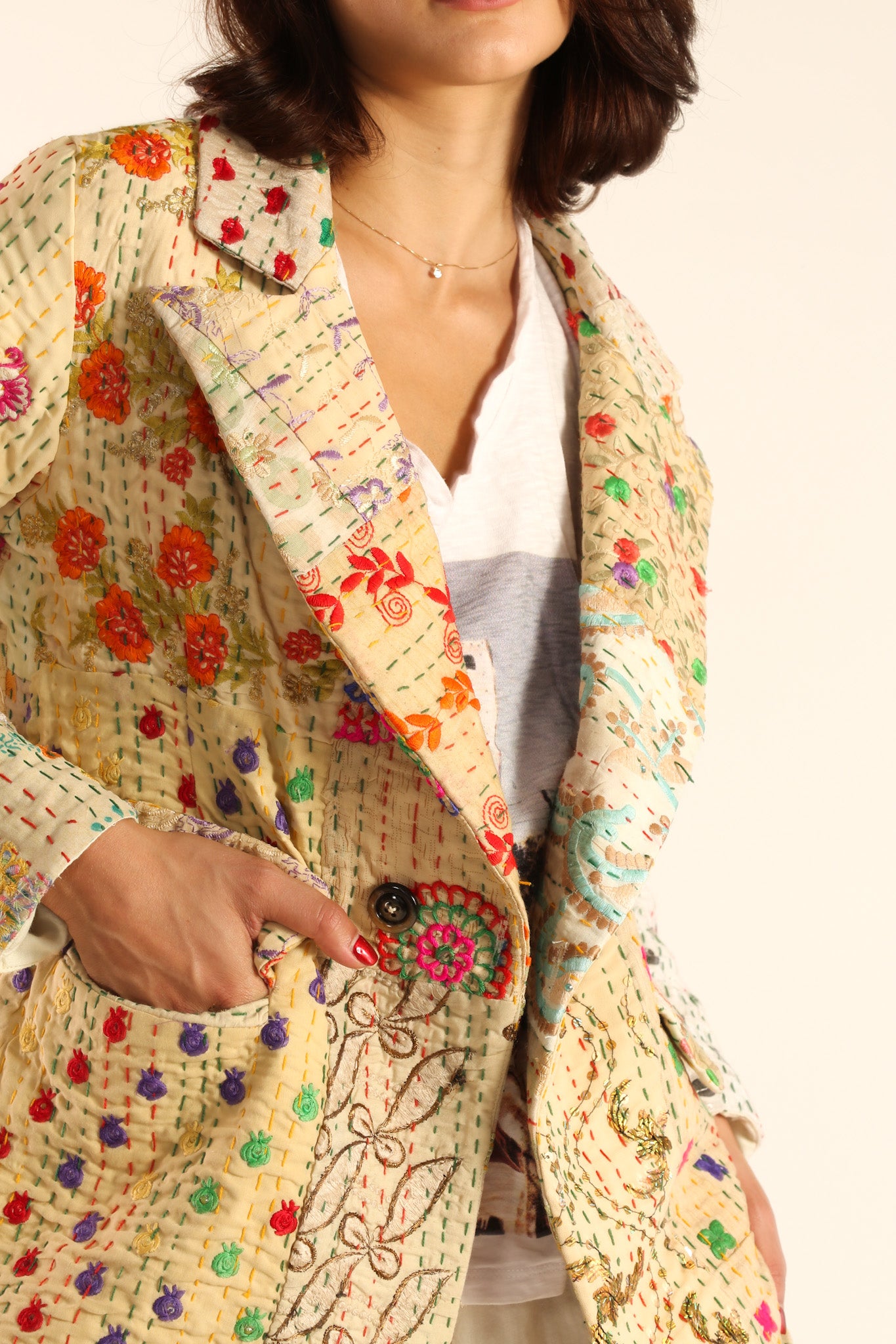 EMBROIDERED PATCHWORK JACKET PENNY