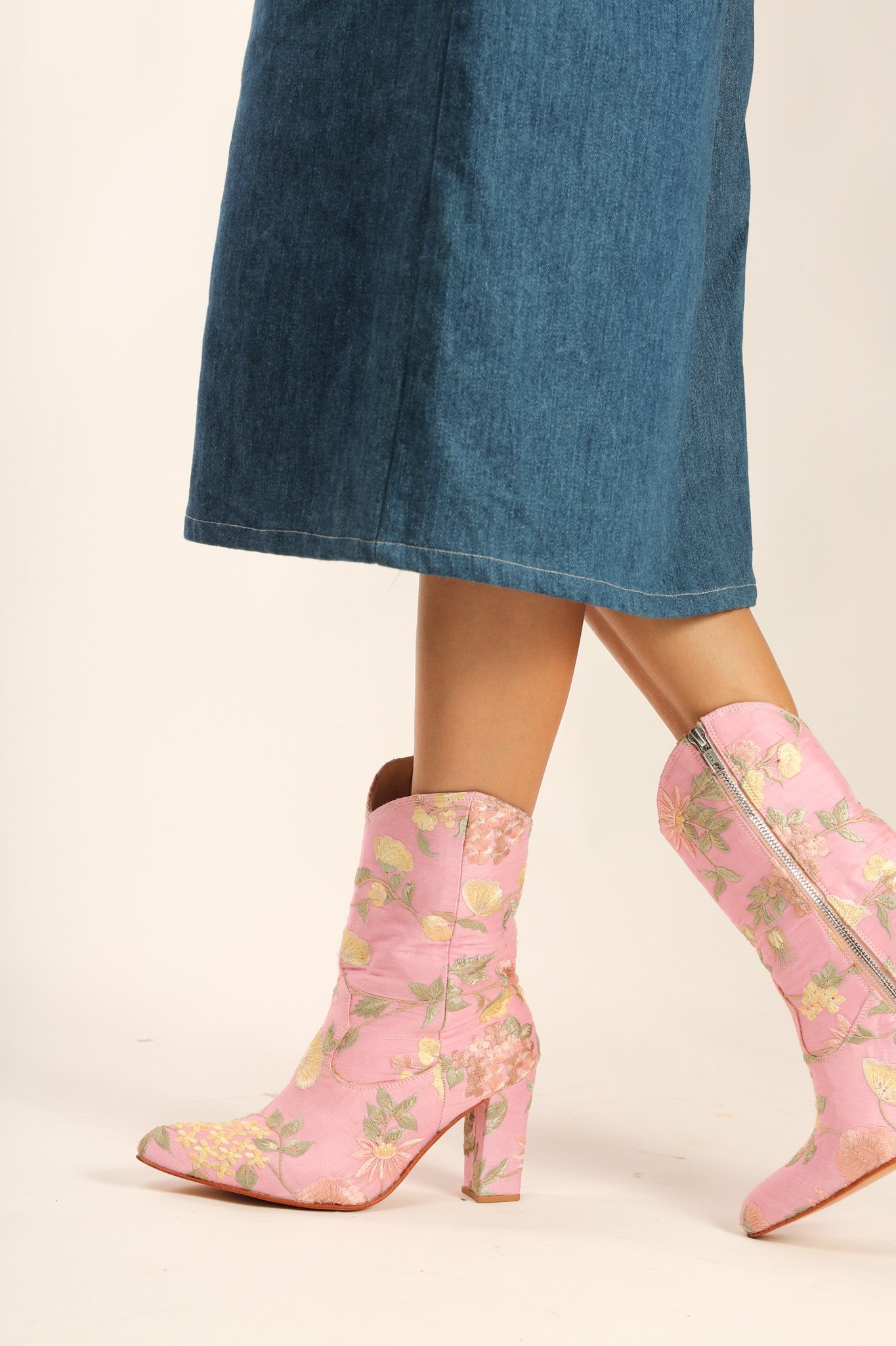 LIGHT PINK HIGH HEEL BOOTS PERRY