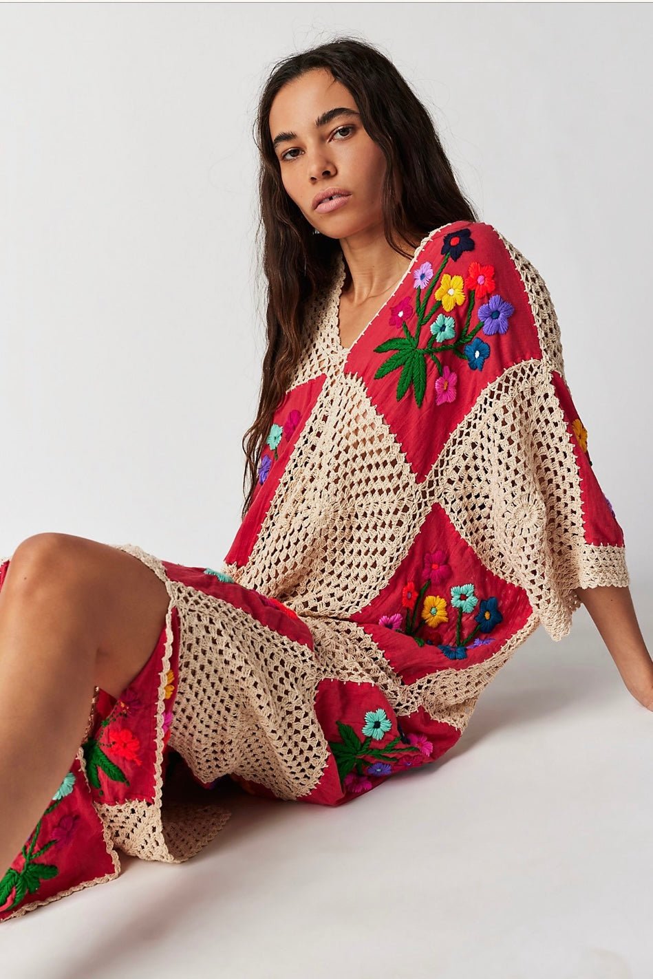 LOVE STORY CROCHET MAXI KAFTAN