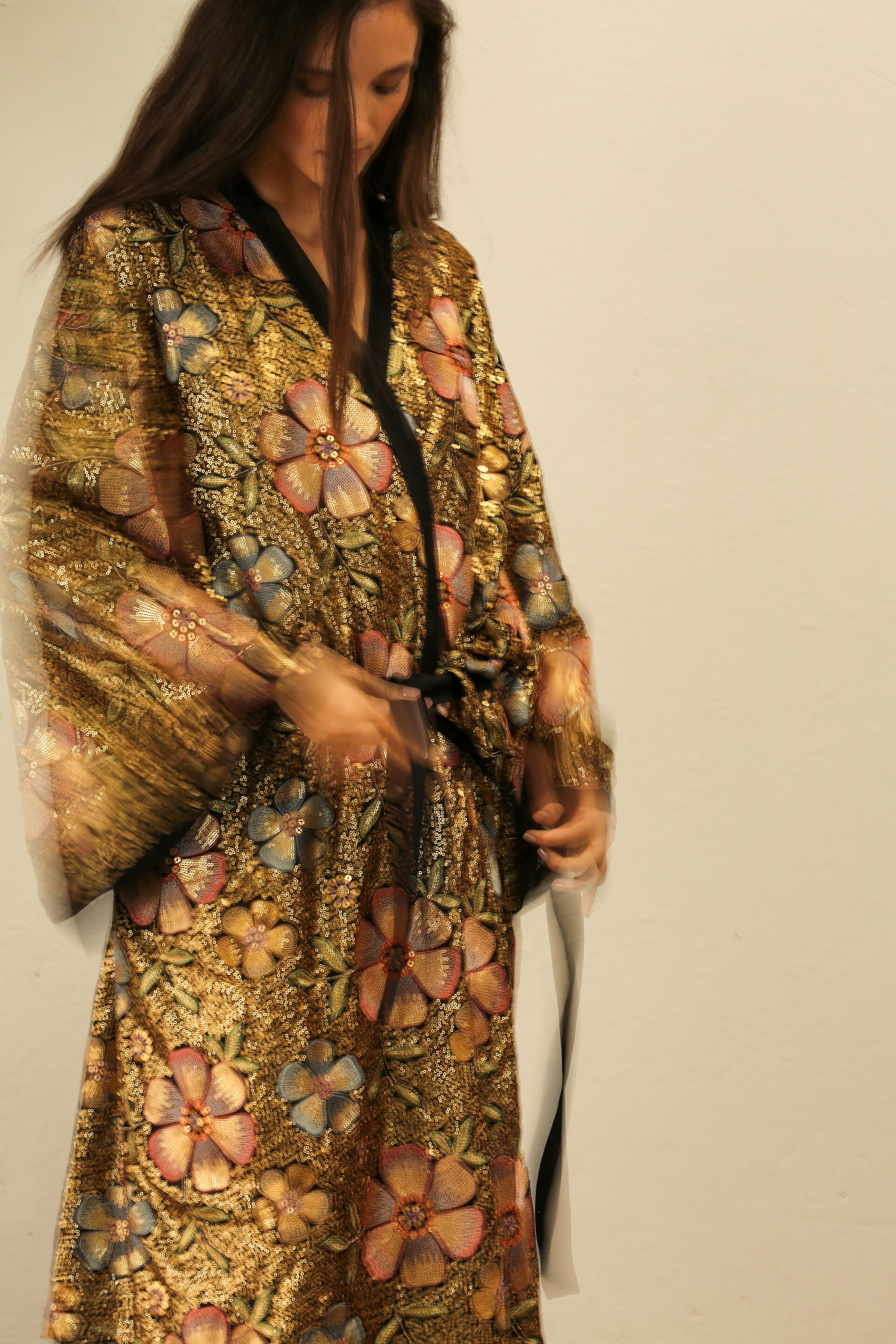 KAFTAN & KIMONOS MOMO NEW YORK