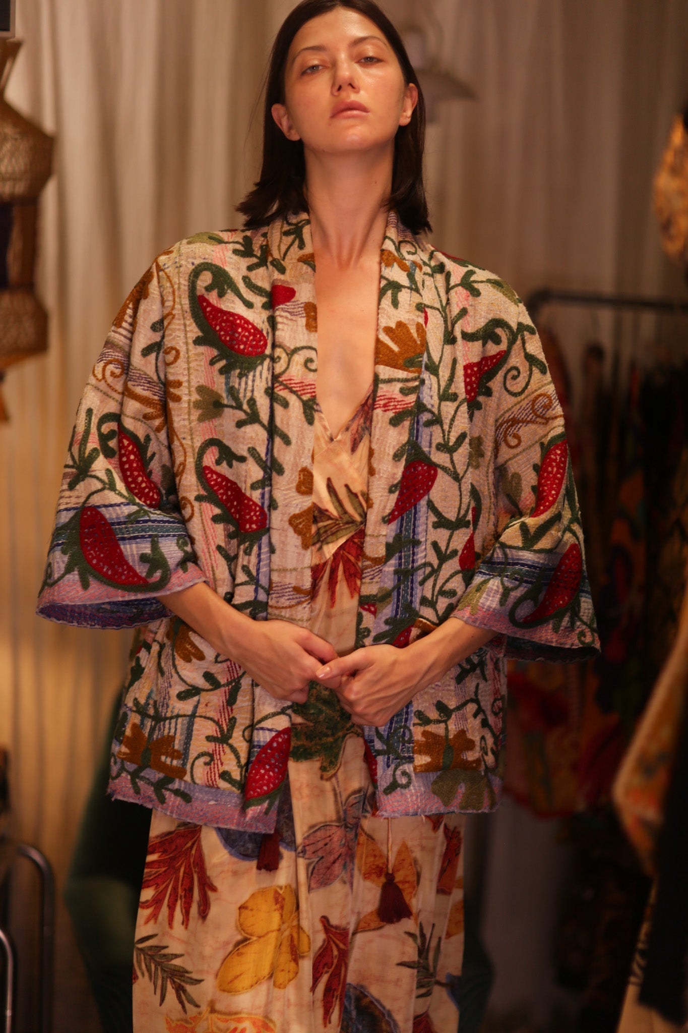 EMBROIDERED KANTHA KIMONO MONTY STRAWBERRY