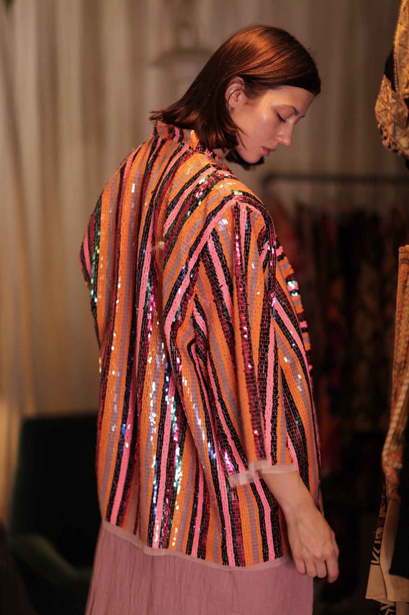 SEQUIN EMBROIDERED SHORT KIMONO UMRA