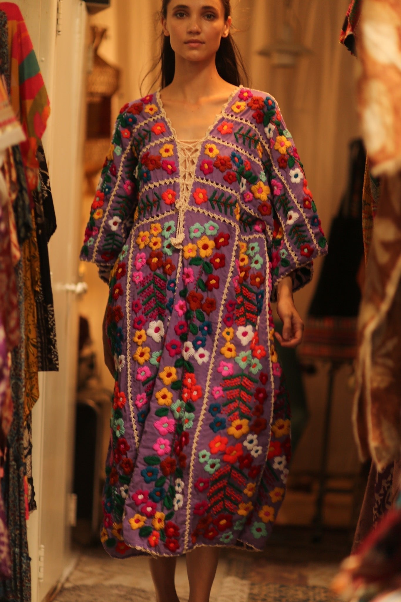 HEAVY EMBROIDERED KAFTAN ANTHARA - pink